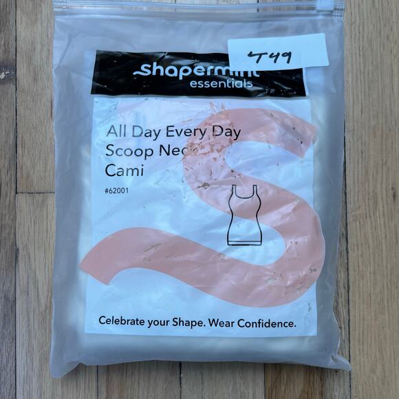 NEW Shapermint Essentials Women's 2XL All Day Everyday Scoop Neck Cami Cream - Picture 11 of 11